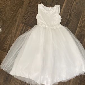 Size 7 girls communion dress